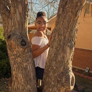 Meet your Posher, Mya